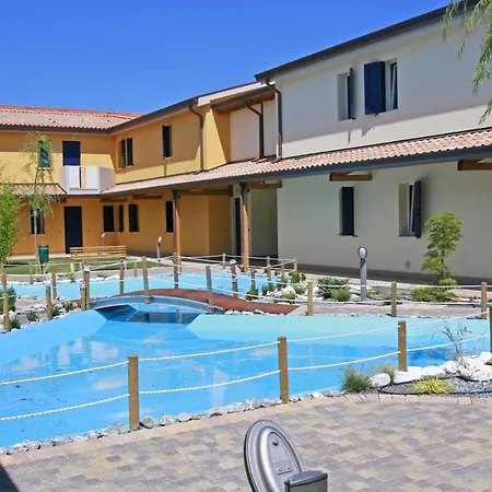 Apartman Pini Village Lido Altanea *
