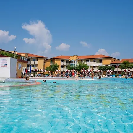 Pini Village Lido Altanea