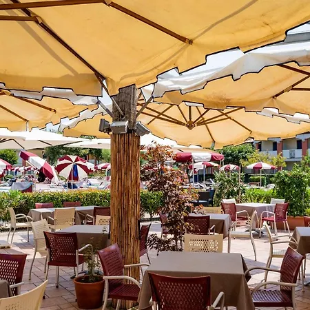 Pini Village Lido Altanea Apartmán Caorle