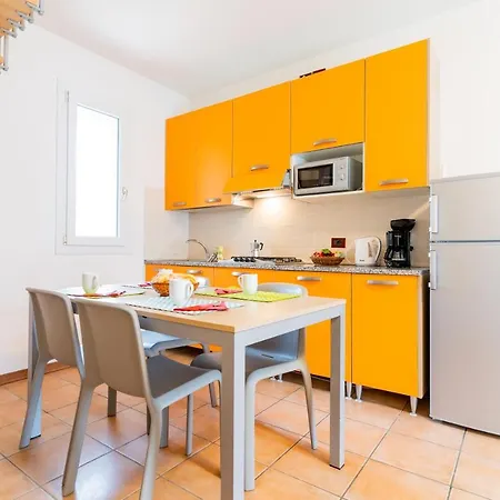 Pini Village Lido Altanea Apartman