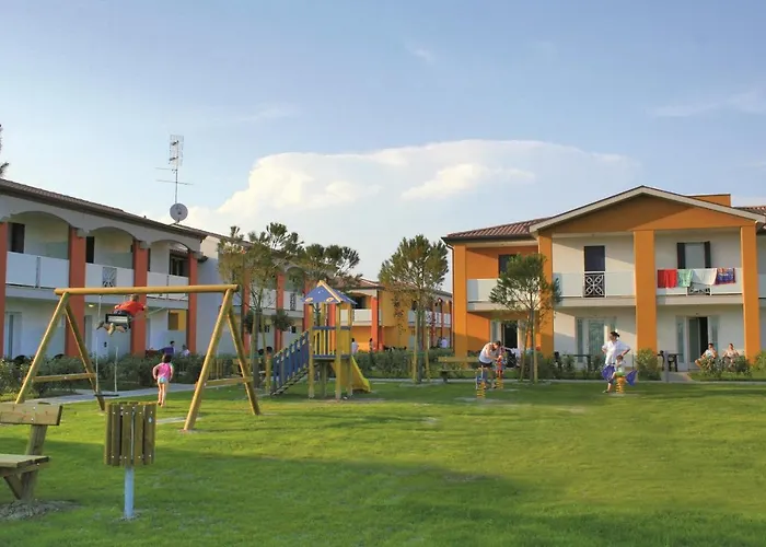 Pini Village Lido Altanea Апартаменты