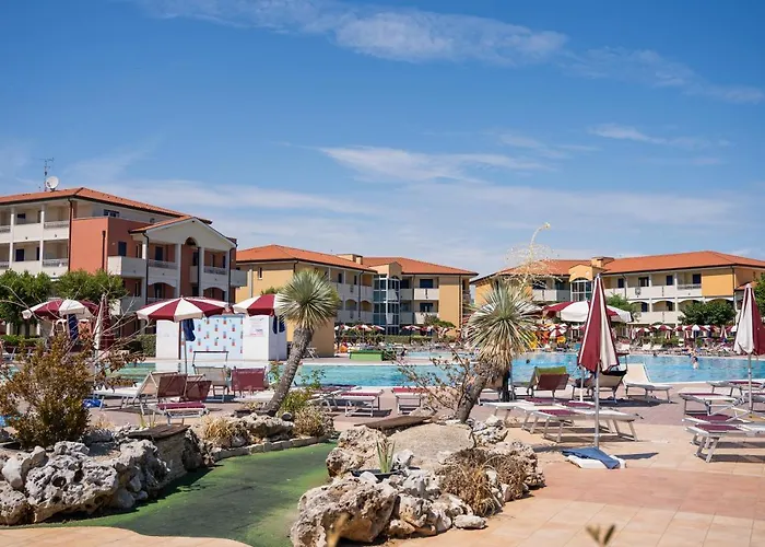 Pini Village Lido Altanea Апартаменты