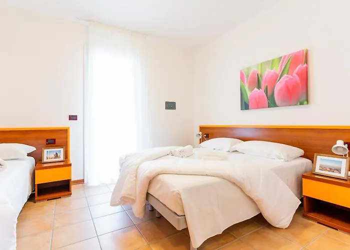 Pini Village Lido Altanea Апартаменты Каорле