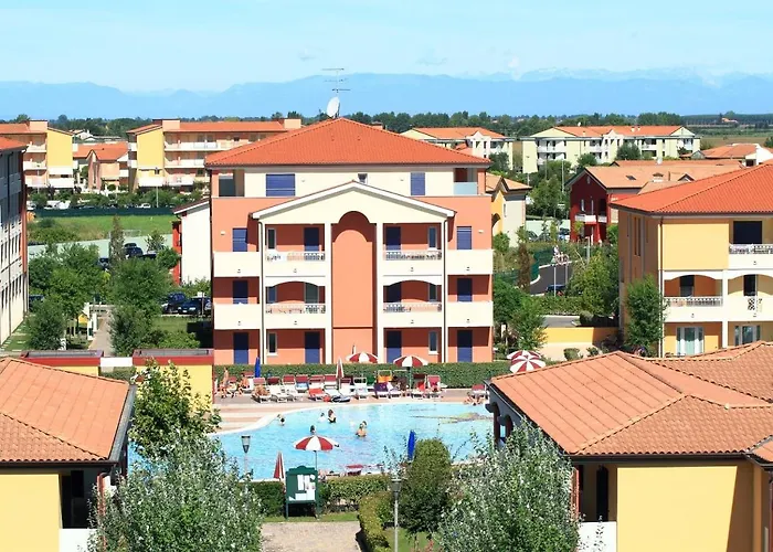 Апартаменты Pini Village Lido Altanea Каорле