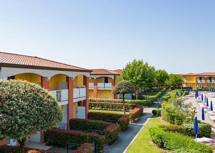 Pini Village Lido Altanea Апартаменты