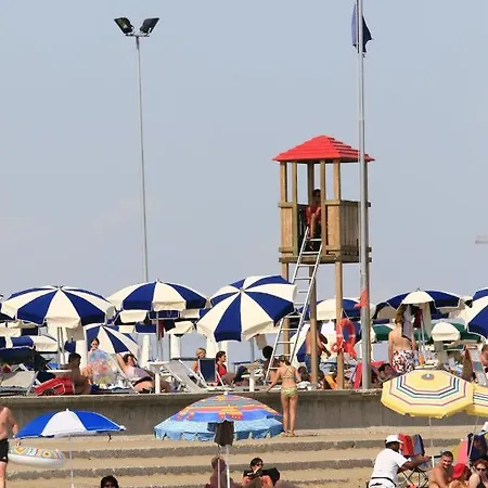 Pini Village Lido Altanea