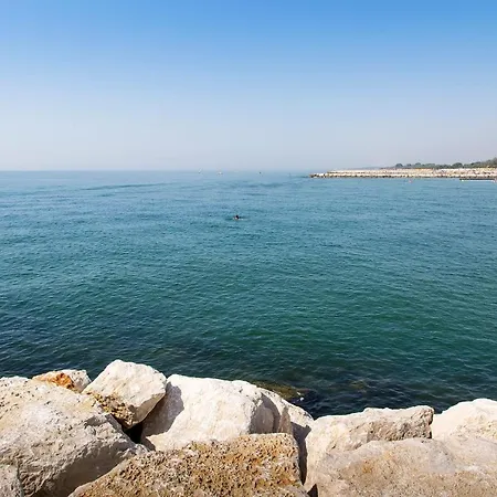 Pini Village Lido Altanea *