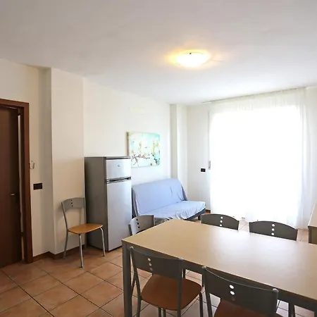 Pini Village Lido Altanea Apartamento *