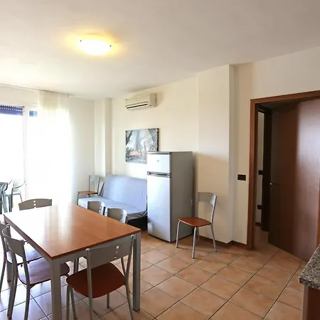 Pini Village Lido Altanea Apartment *