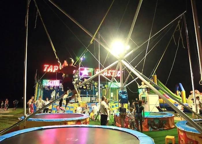 شقة Pini Village Lido Altanea