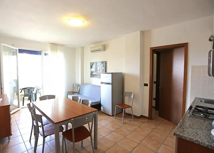 Pini Village Lido Altanea Apartment *